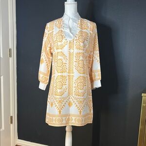 ☀️ Bold Yellow & White Print Tunic Dress – Boho Resort Style Size M